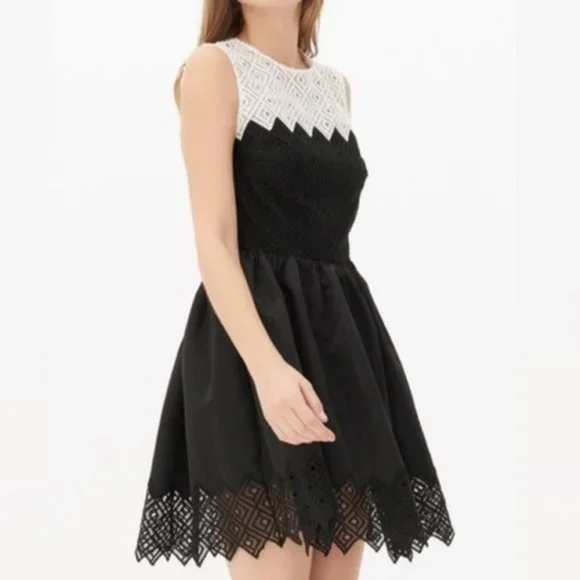 sandro fit and flare dress Sandro Women's Fit Flare Dress FR 34 / US 2 XS SFPRO02553